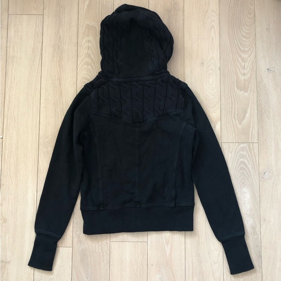 Lululemon Fireside Zip Up Cable Knit Hoodie in Black Size 6 - Picture 3 of 12